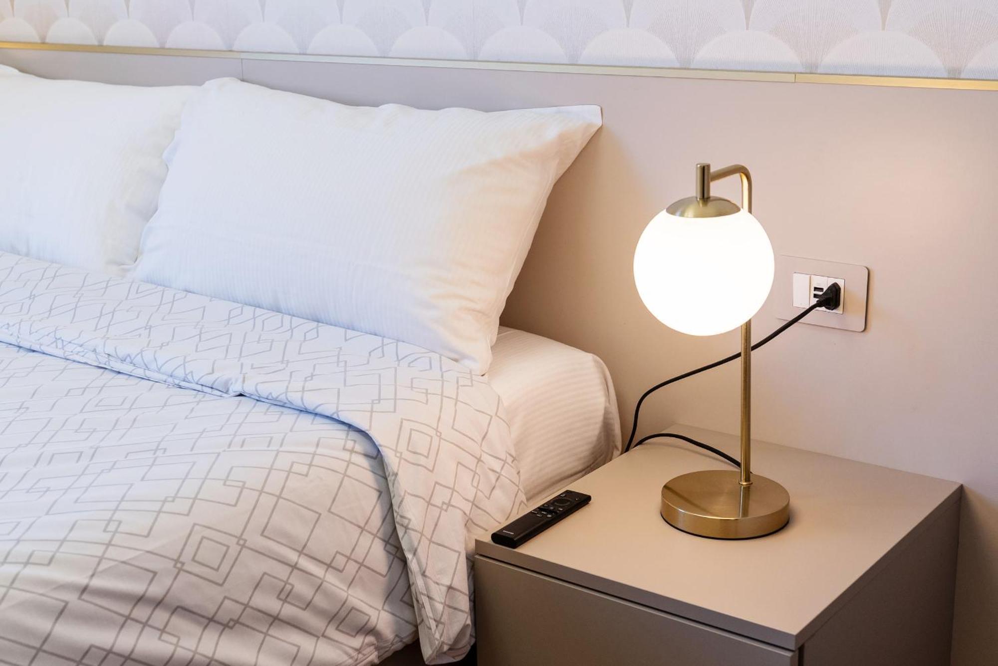Casa Bella 16 - 8 Min To Metro, 15 Min To Lin Airport, University Area Mediolan Zewnętrze zdjęcie