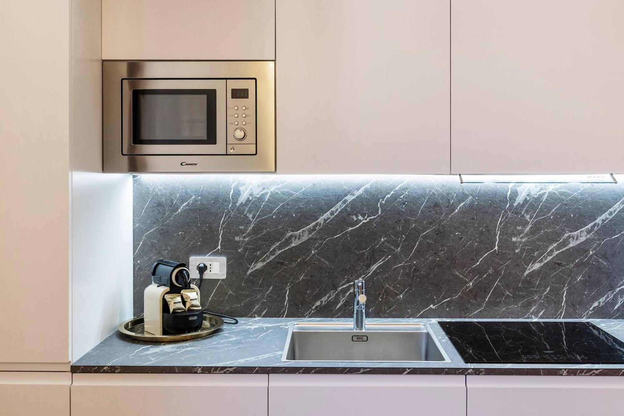 Casa Bella 16 - 8 Min To Metro, 15 Min To Lin Airport, University Area Mediolan Zewnętrze zdjęcie